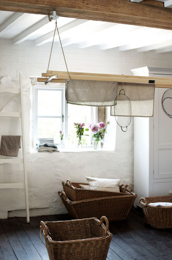 The deVOL de-luxe Laundry Maid