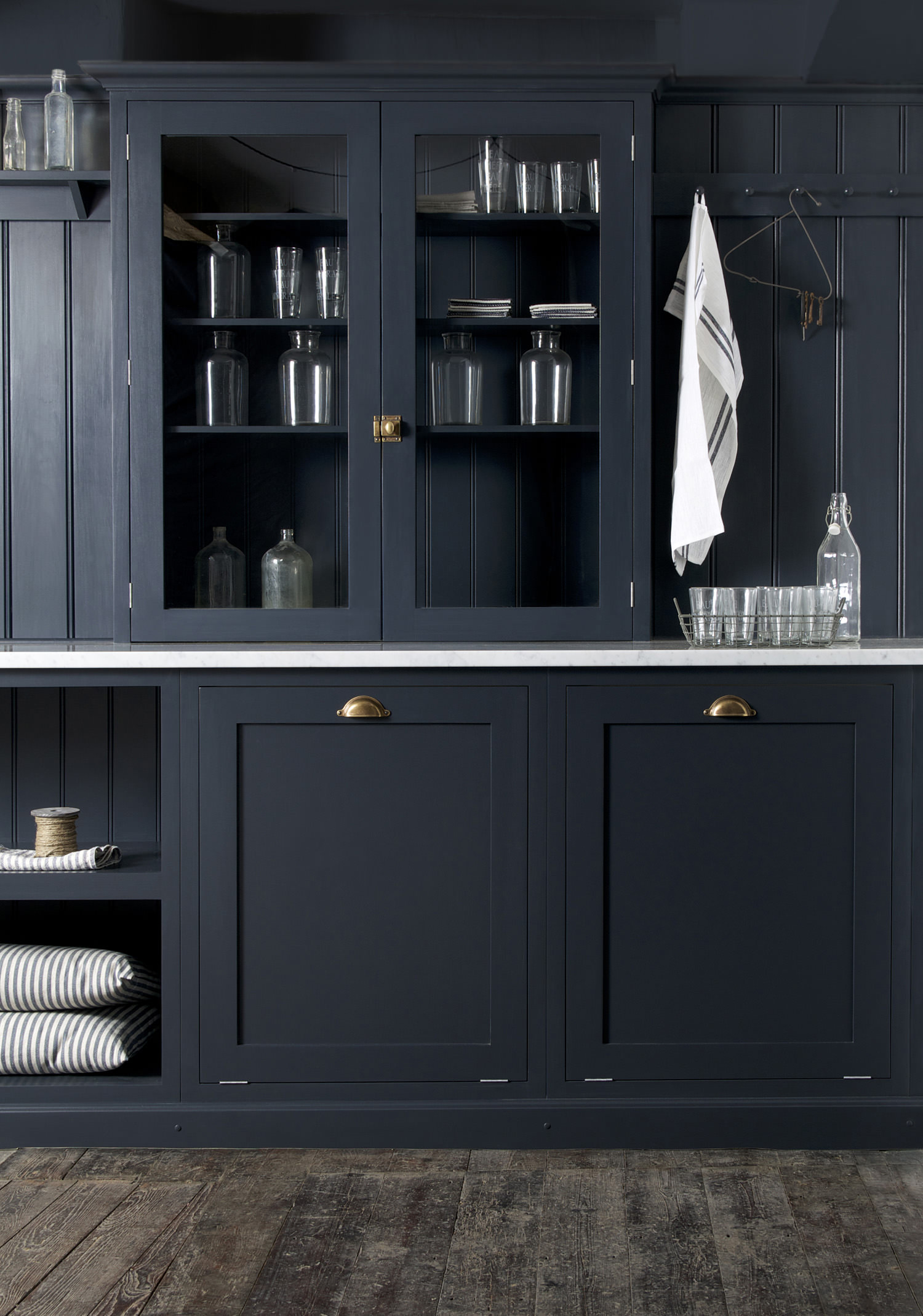 deVOL-kitchens-Cotes Mill-showroom-blog-Pantry blue-Real shaker-utility-love-bespoke-beautiful-simple-stylish