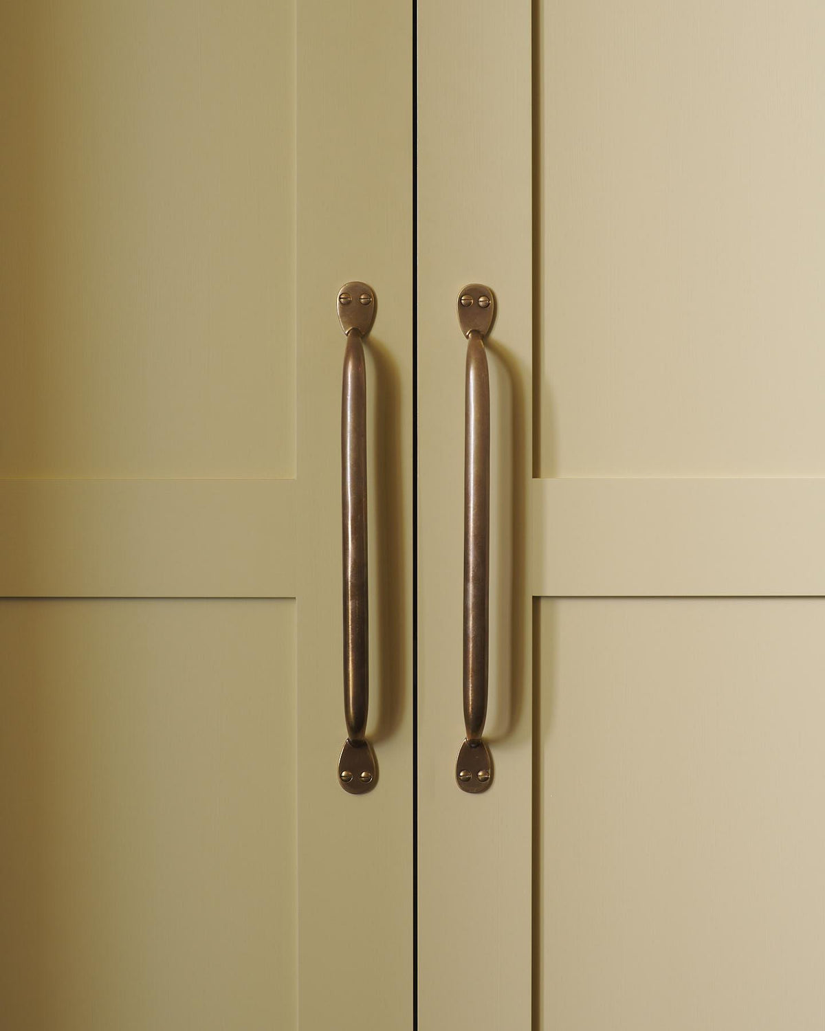 |Extra Large Heirloom Brass shown TEST
