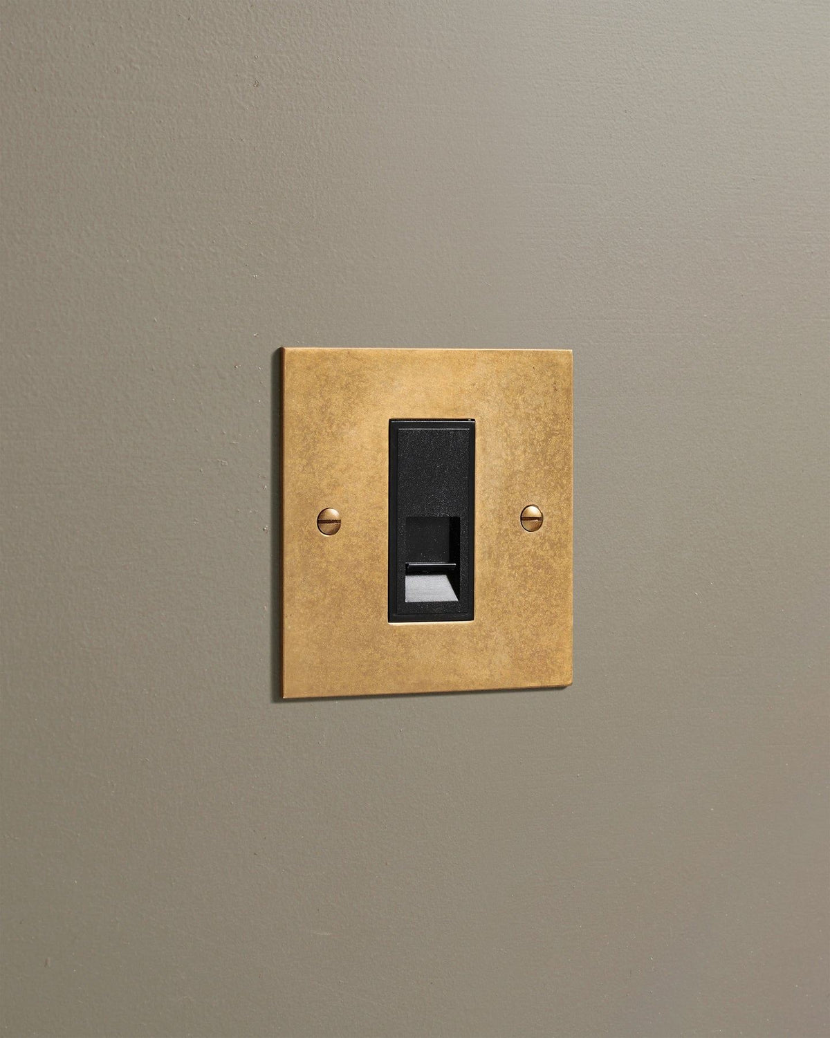 Aged Brass Classic Ethernet Outlet TEST