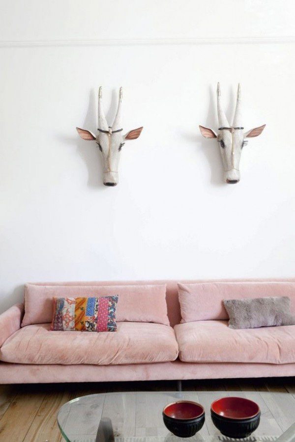 pink sofa 1