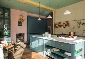 deVOL directory: The St. John’s Square showroom kitchen -PART 1