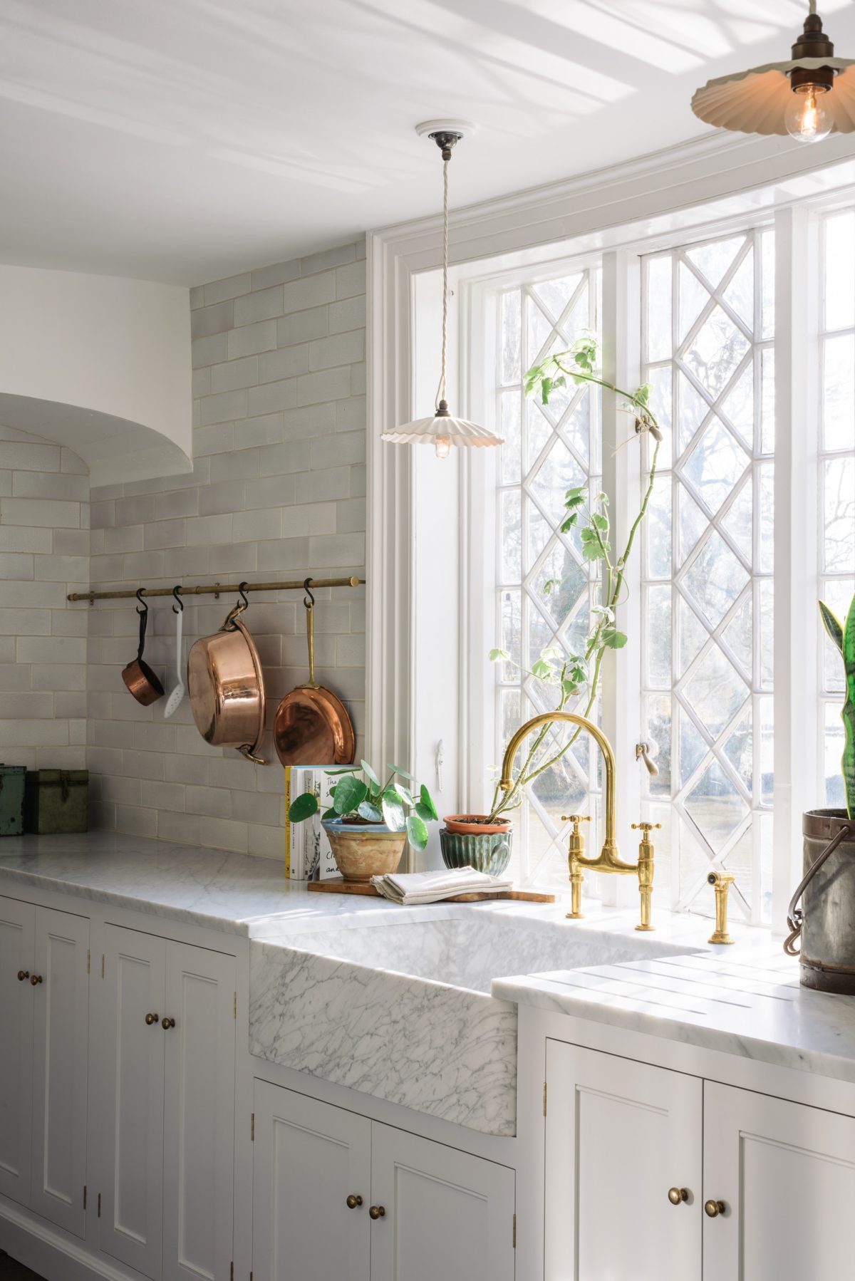 Should I have a real marble worktop in my kitchen? A blog comparing pros  and cons of marble and quartz worktops. - The deVOL Journal - deVOL Kitchens