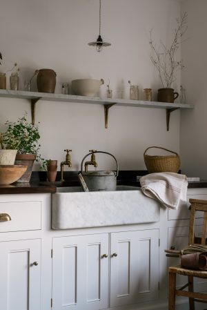 How to get the vintage look without the hassle of finding the perfect vintage piece - The deVOL ...