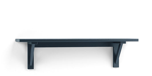 Shaker Shelf with Triangular Brackets