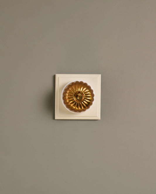The Jelly Toggle Switch (1 Gang & Primed Maple Pattress) - Heirloom Brass with White Base.