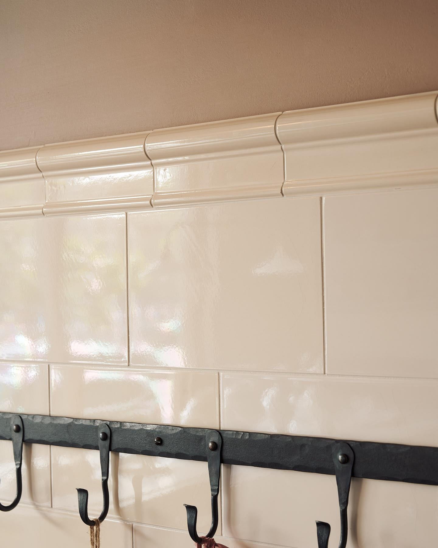Cream Border Tile