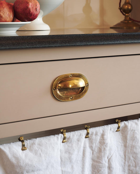 The Country House Cup Handle