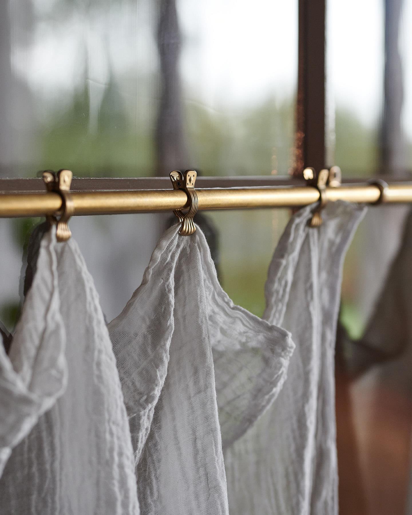 Aged Brass Café Curtain Rail - 2000mm rail with 3 brackets & 20 clips