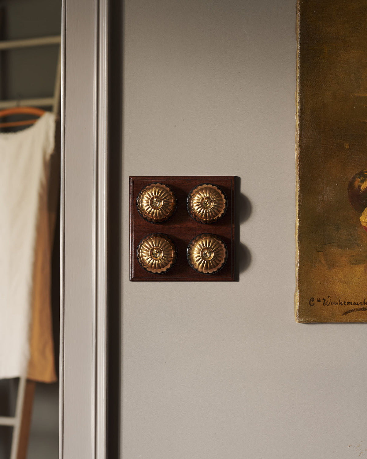 | Heirloom Brass shown TEST