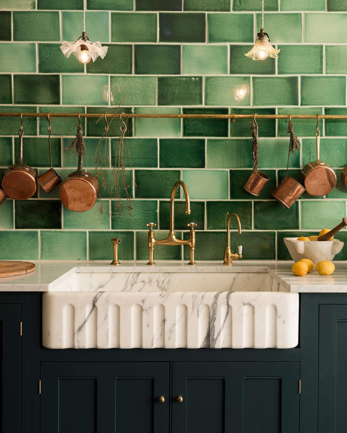 Tuscan Farmhouse 1000 Single Fluted Arabescato Marble Sink TEST