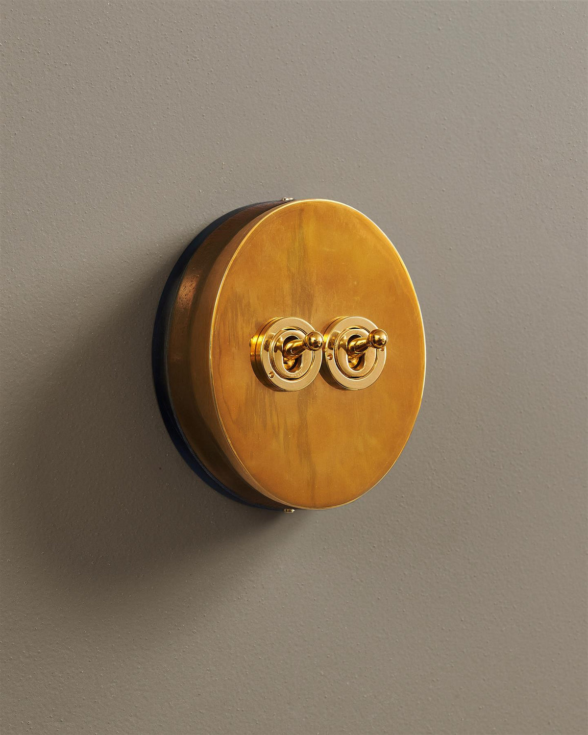 Heirloom Brass Oval Toggle Switch - 2 Gang TEST