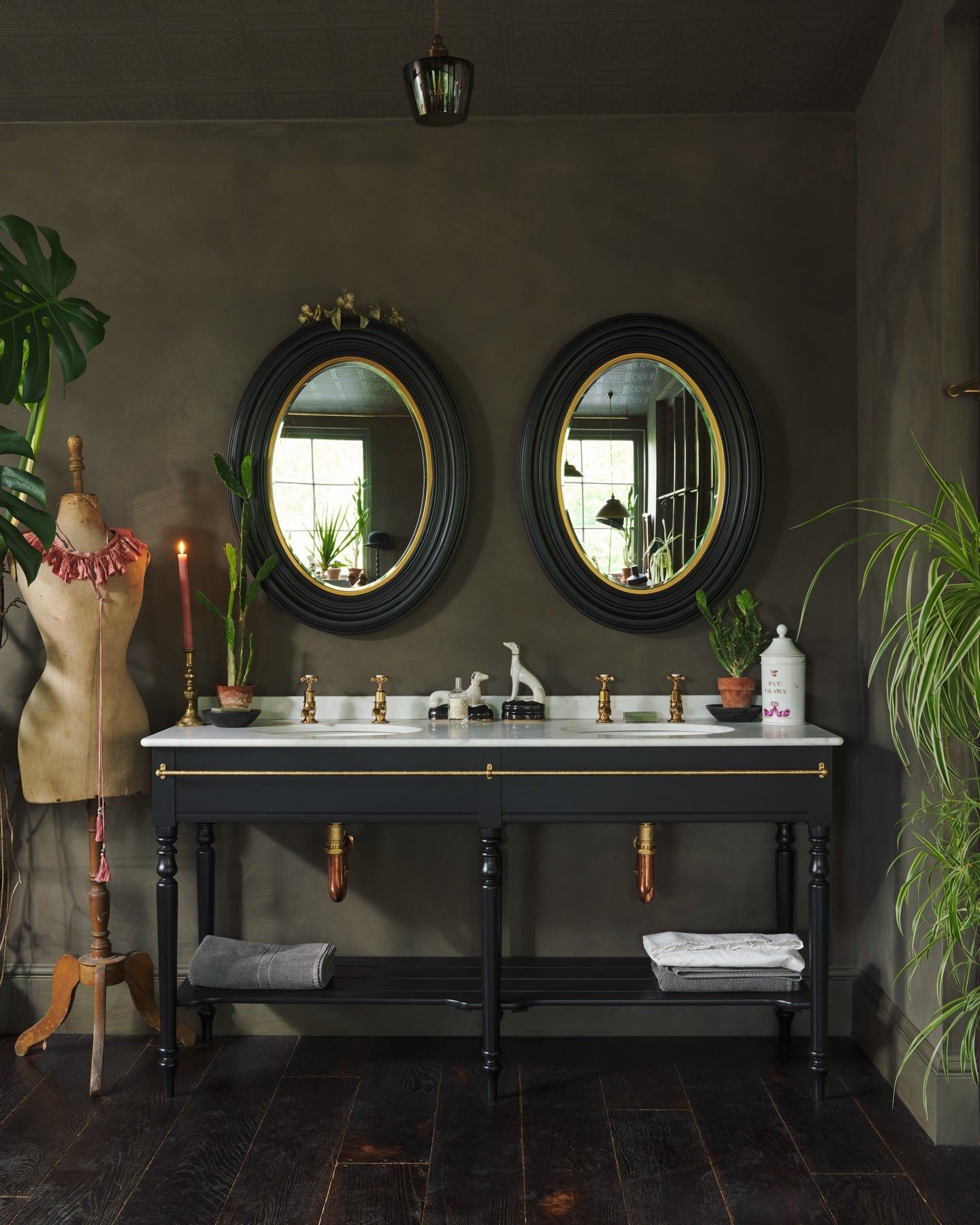 The Victorian Washstand with Mixer Tap - Twin, Mushroom, No Worktop