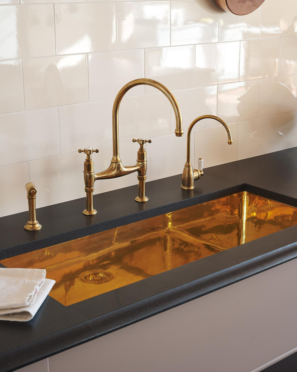 deVOL 1000 Single Polished Brass Sink TEST