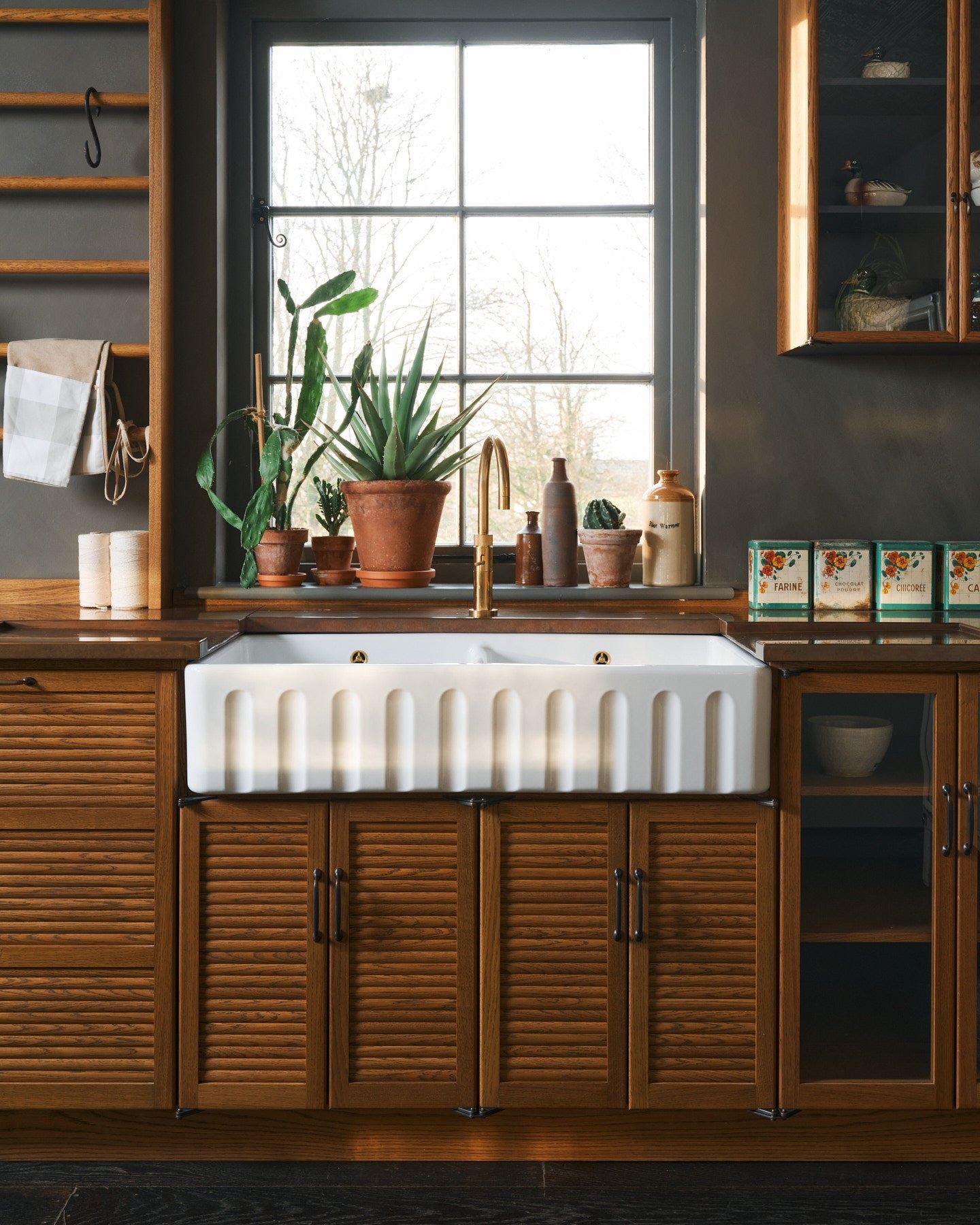 deVOL 1000 Double Fluted Belfast Sink