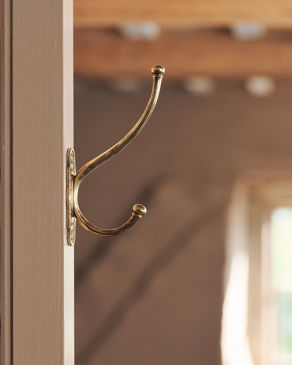 The Petite Parisian Café Hook TEST
