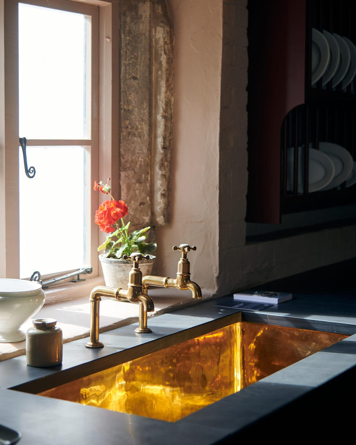 deVOL 1000 Single Polished Brass Sink TEST