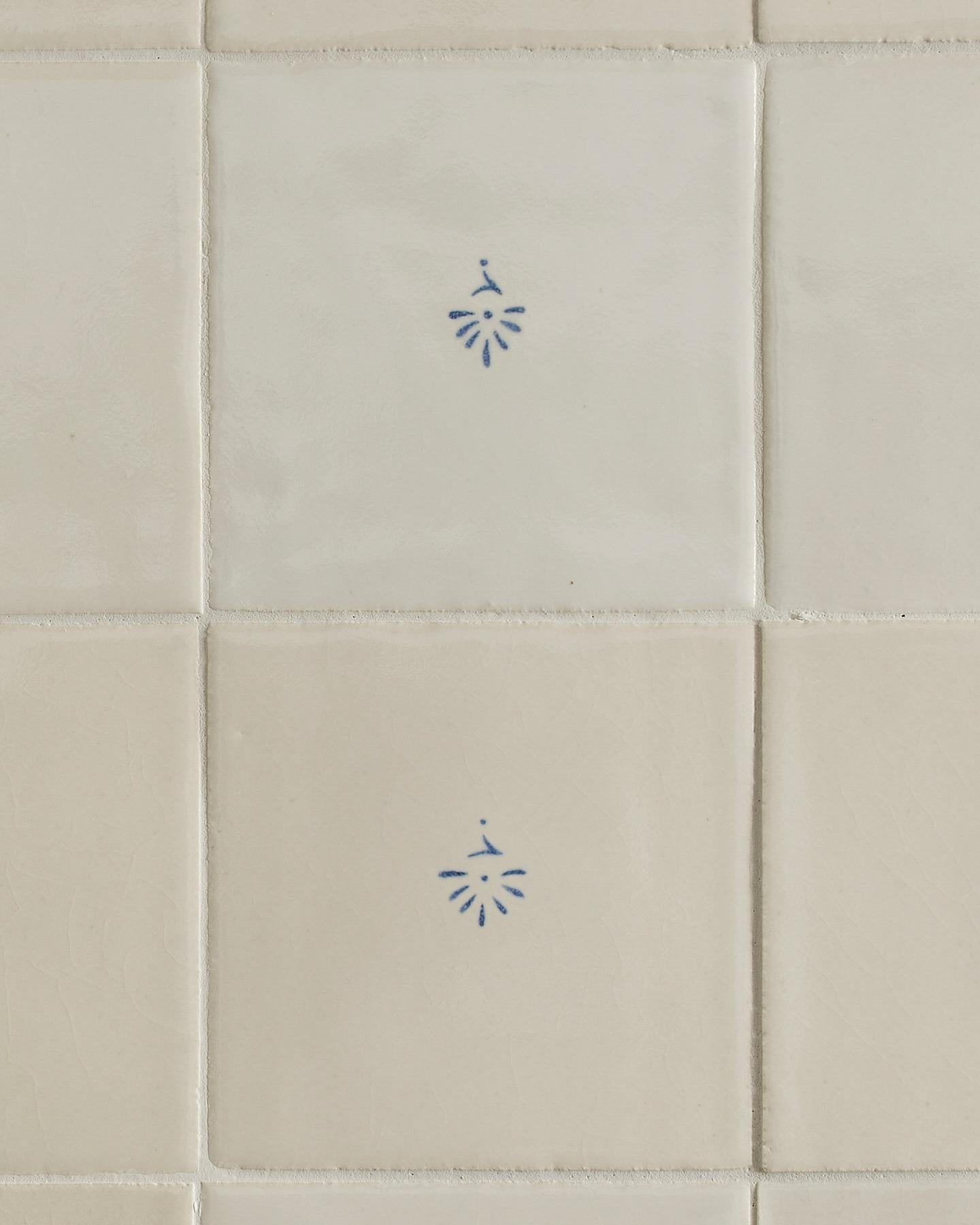 Ditsy Delft Tile - Ditsy in Blue