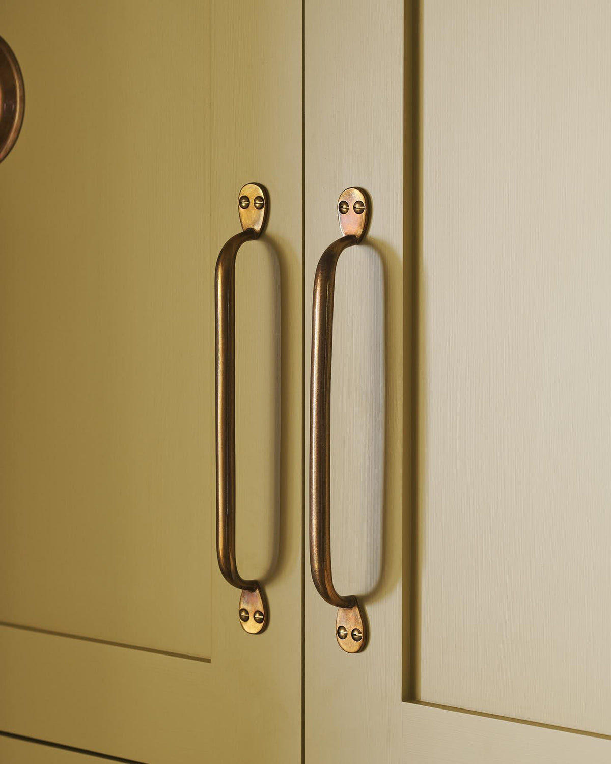 |Extra Large Heirloom Brass shown TEST