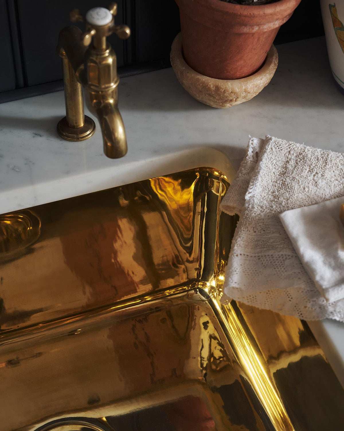 deVOL 500 Single Polished Brass Sink TEST
