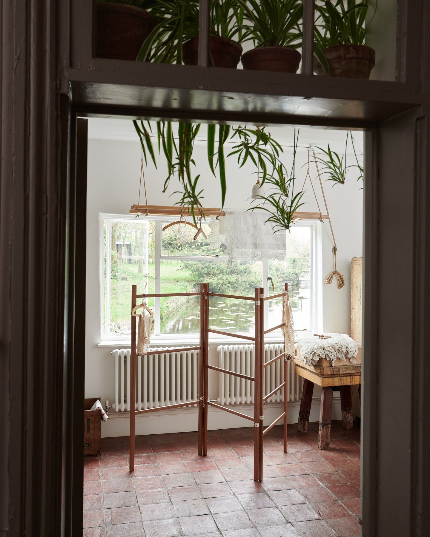 The Clothes Horse