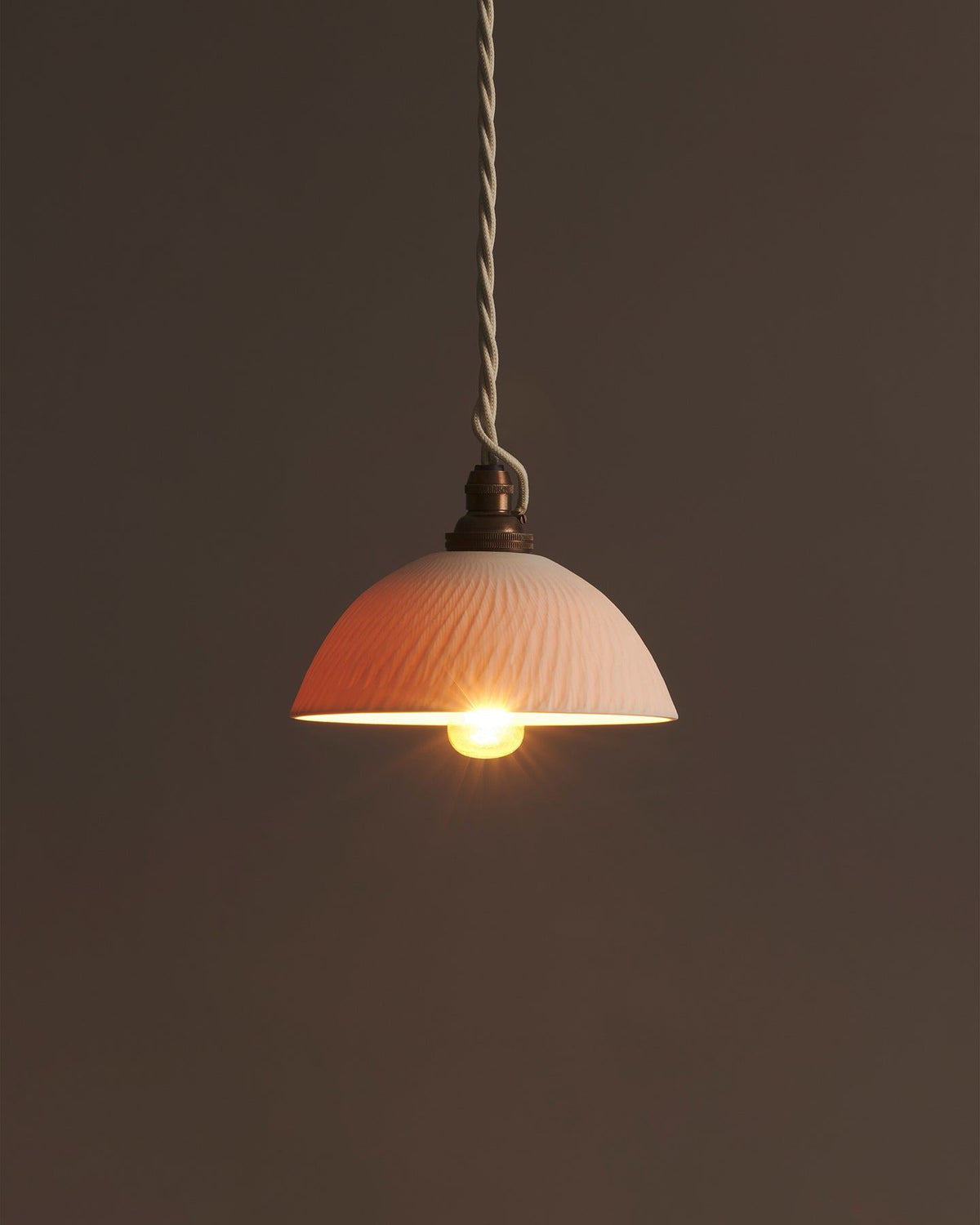 Chattered Rice Bowl Porcelain Plug-in Light TEST