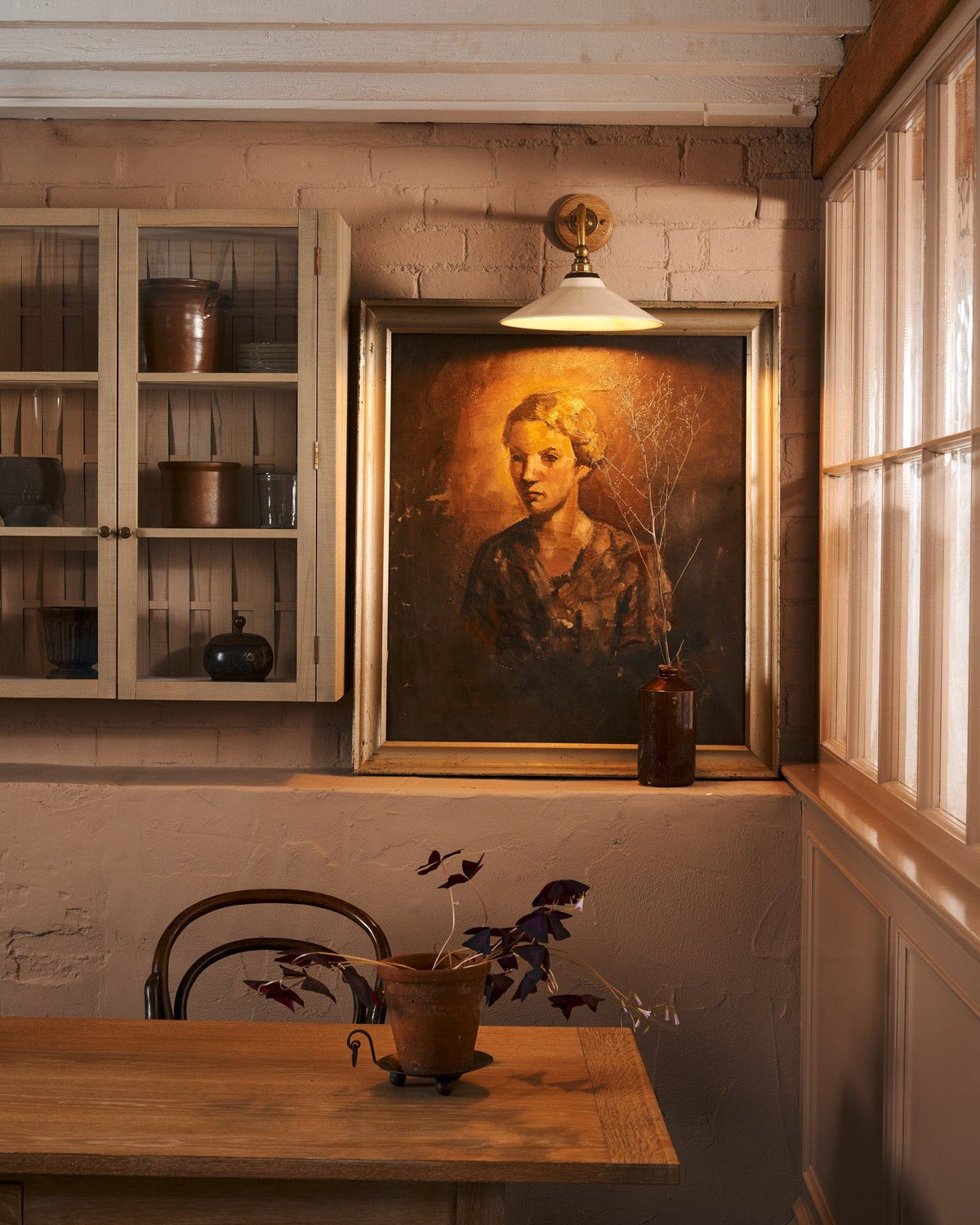 The Heirloom Task Light with Creamware Shade - Small TEST