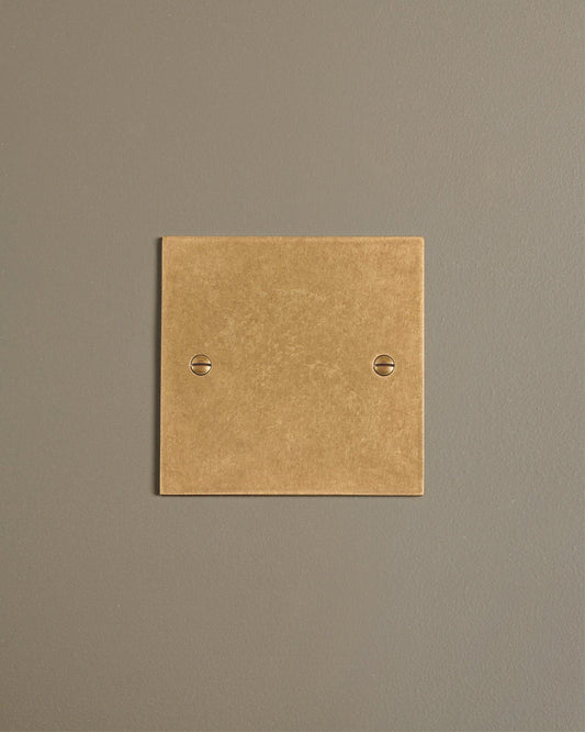 Aged Brass Classic Blank Plate