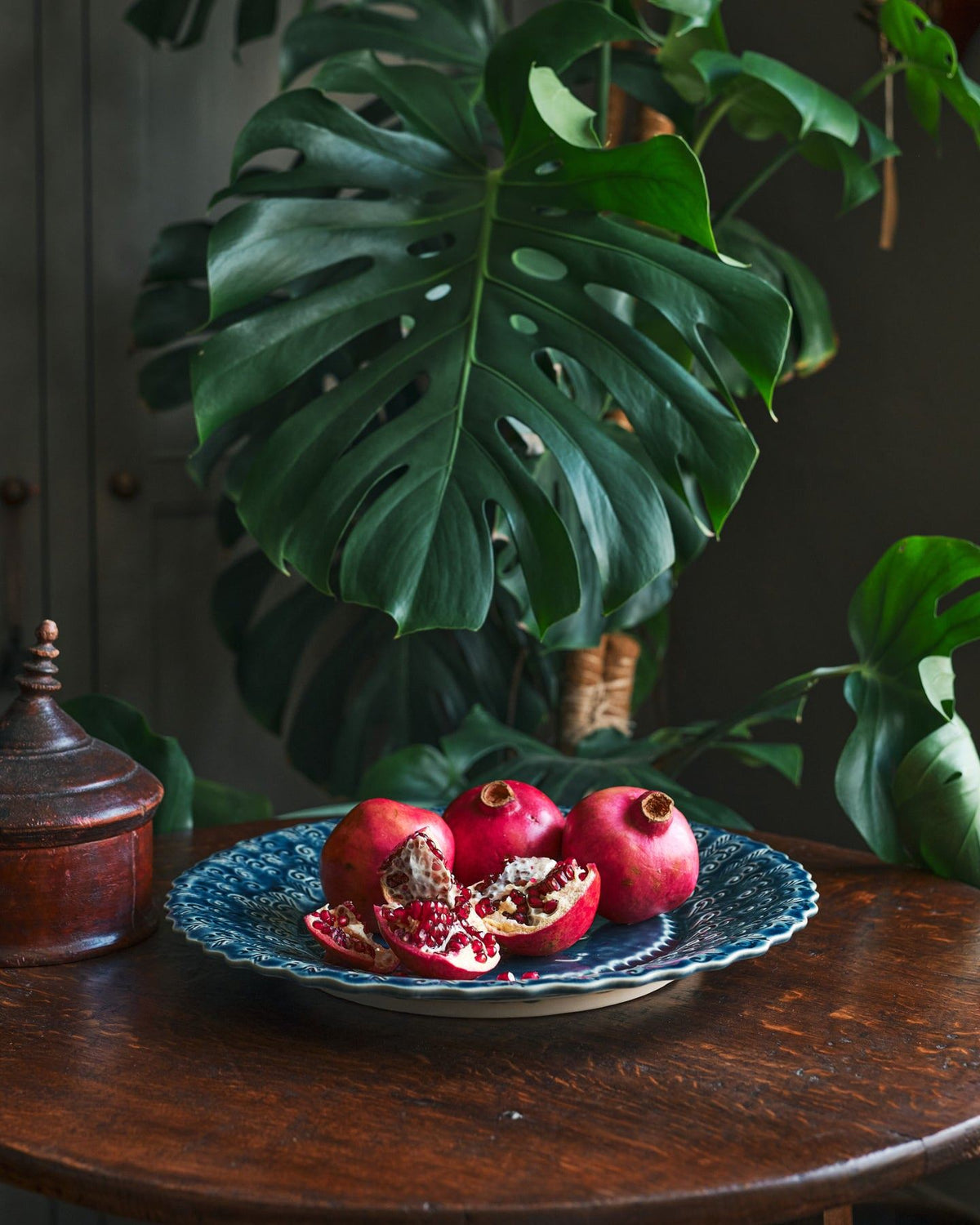 Grand Heirloom Platter - Indigo Blue TEST