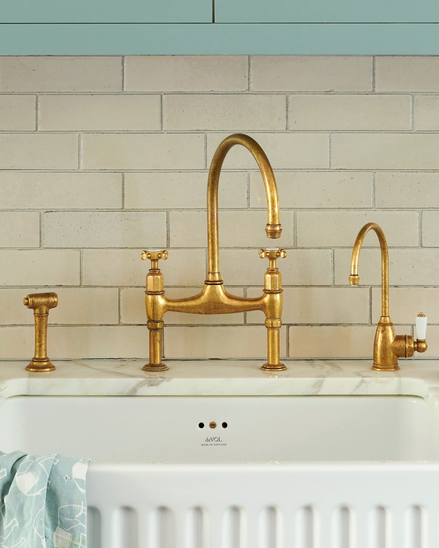 deVOL Aged Brass Ionian Tap with Rinse