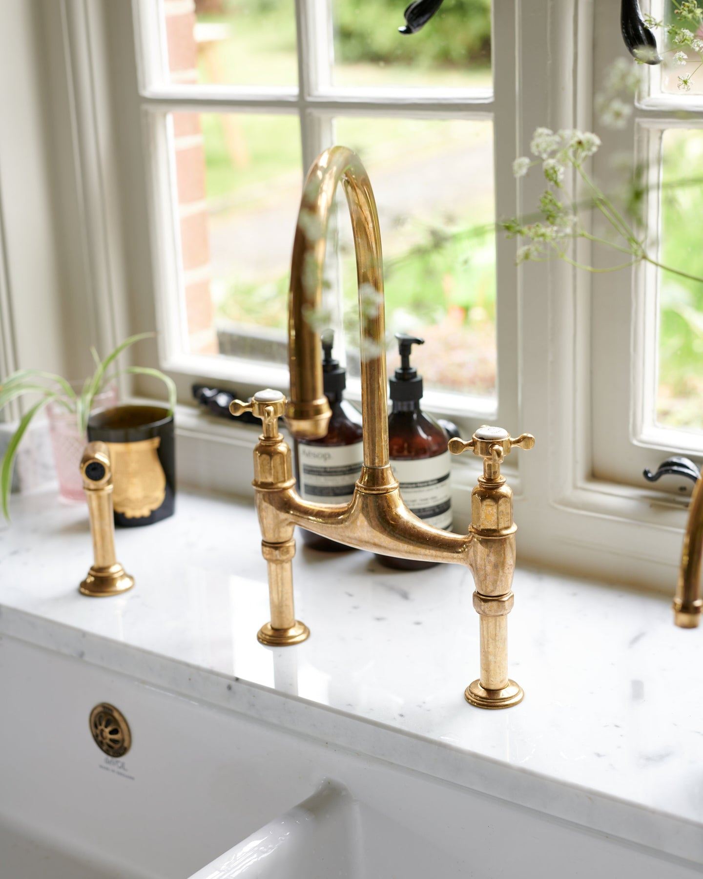 deVOL Aged Brass Ionian Tap with Rinse