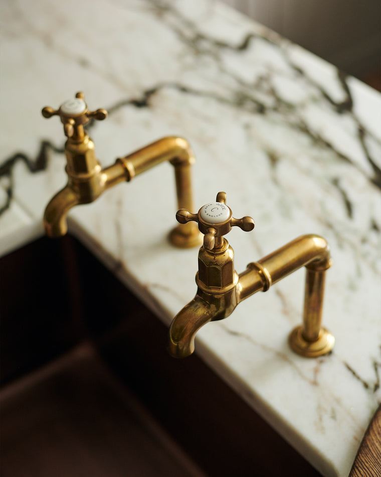 deVOL Aged Brass Mayan Taps TEST