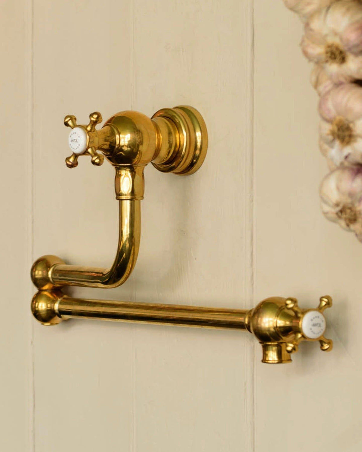 deVOL Aged Brass Pot Filler Tap TEST