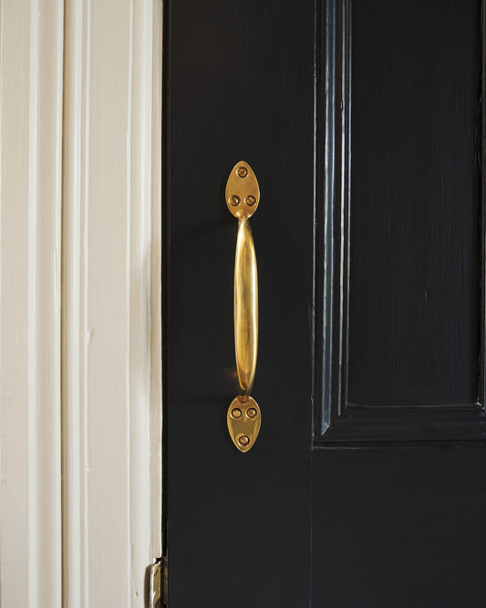 The Elodie Pull Handle