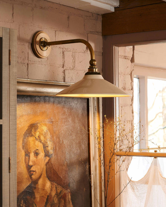 The Heirloom Task Light with Creamware Shade