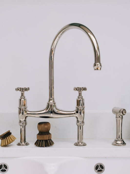 deVOL Chrome Ionian Tap