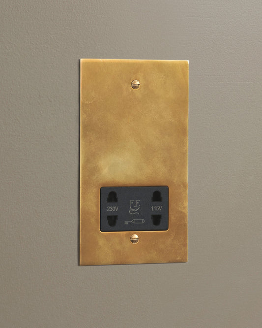 Classic Shaver Outlet