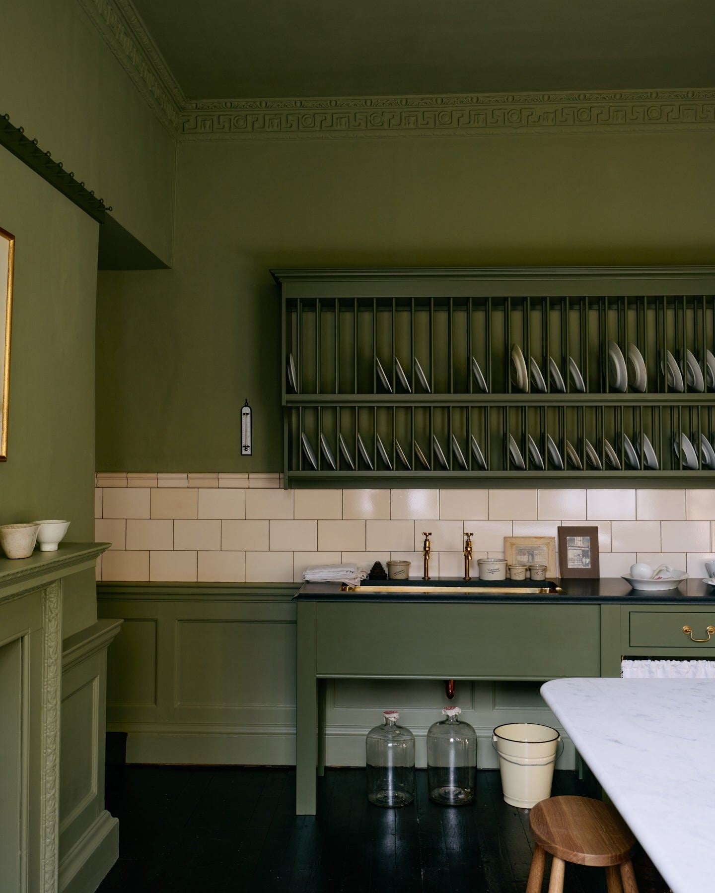 Cream Border Tile