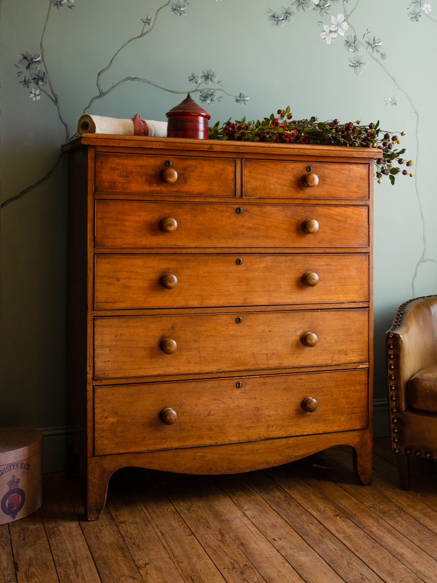 Mahogany Chest of Drawers