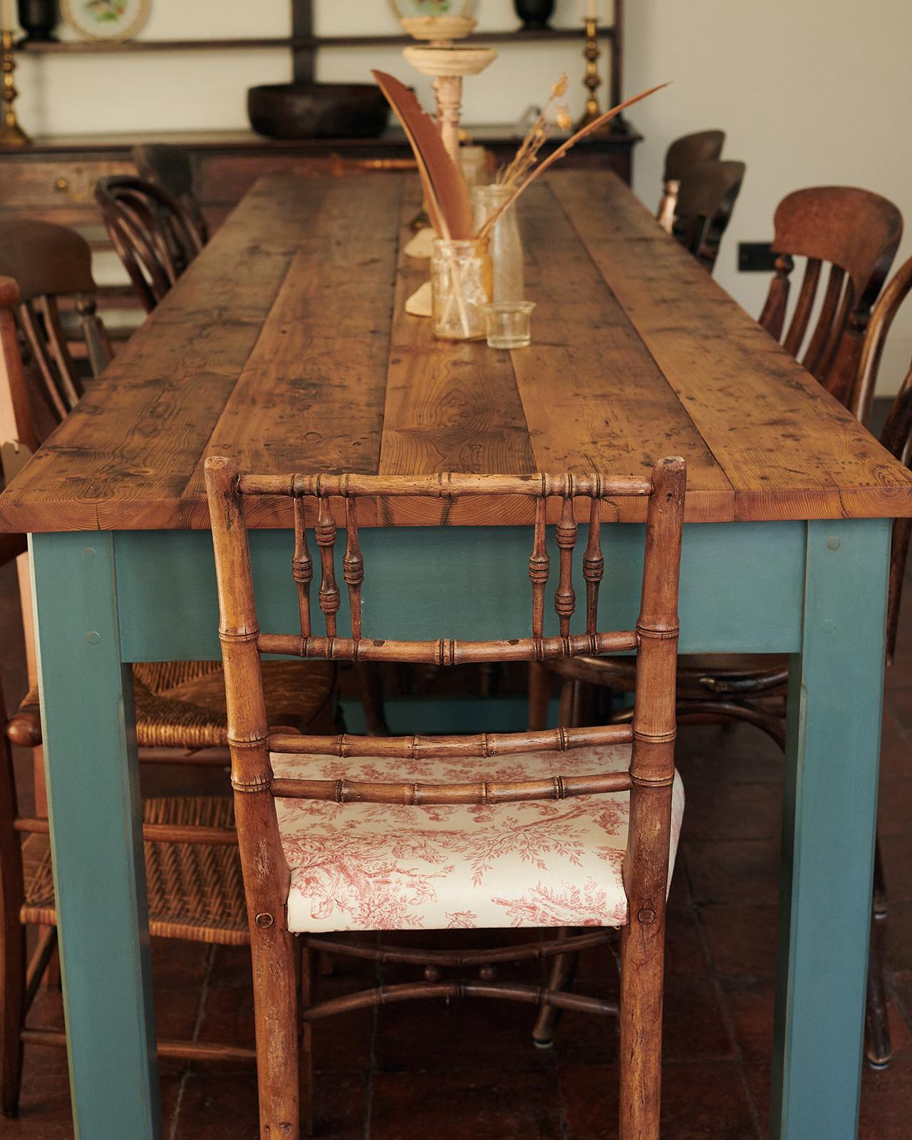 The Millhouse Refectory Table deVOL Kitchens
