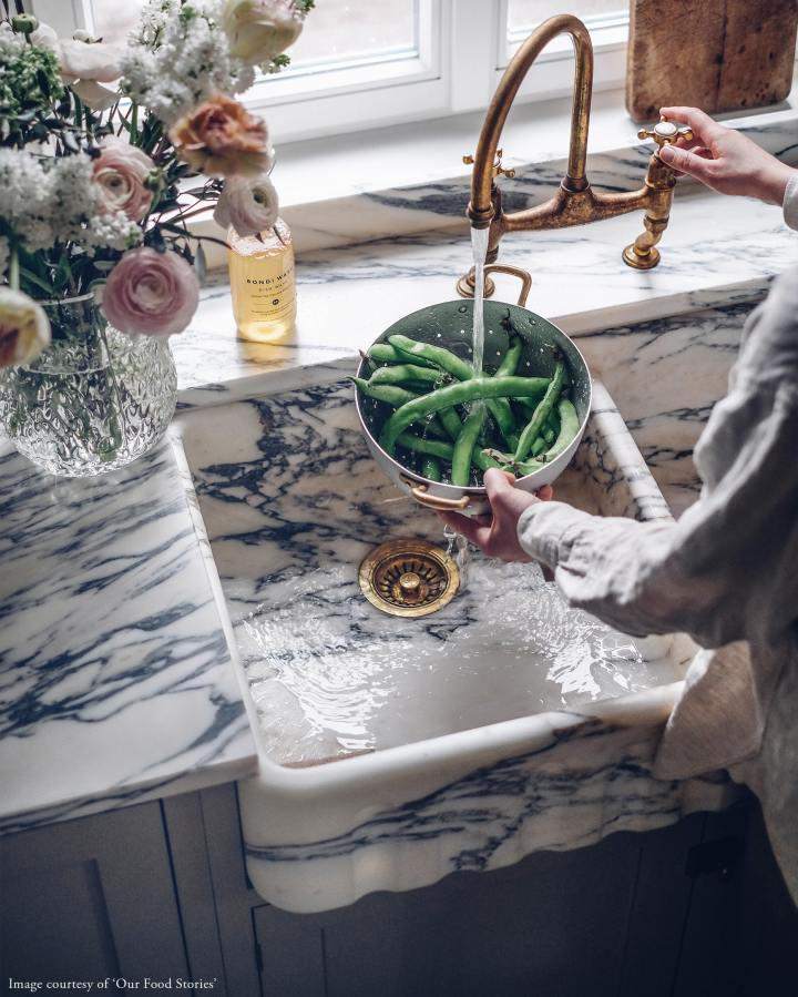 Tuscan Farmhouse Arabescato Marble Sinks