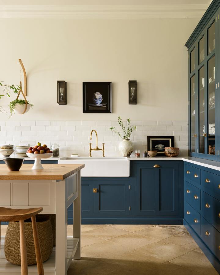 Bespoke Kitchens by deVOL - Classic Georgian style English Kitchens