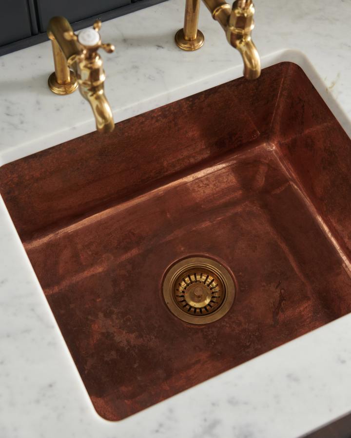 deVOL Aged Copper Single Sink