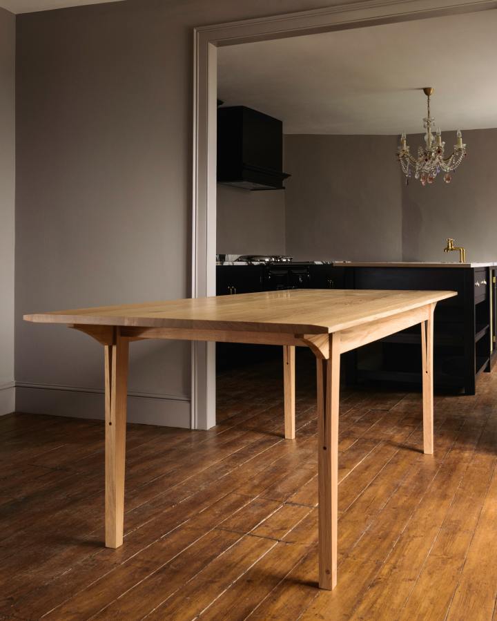 The Peg Leg Table