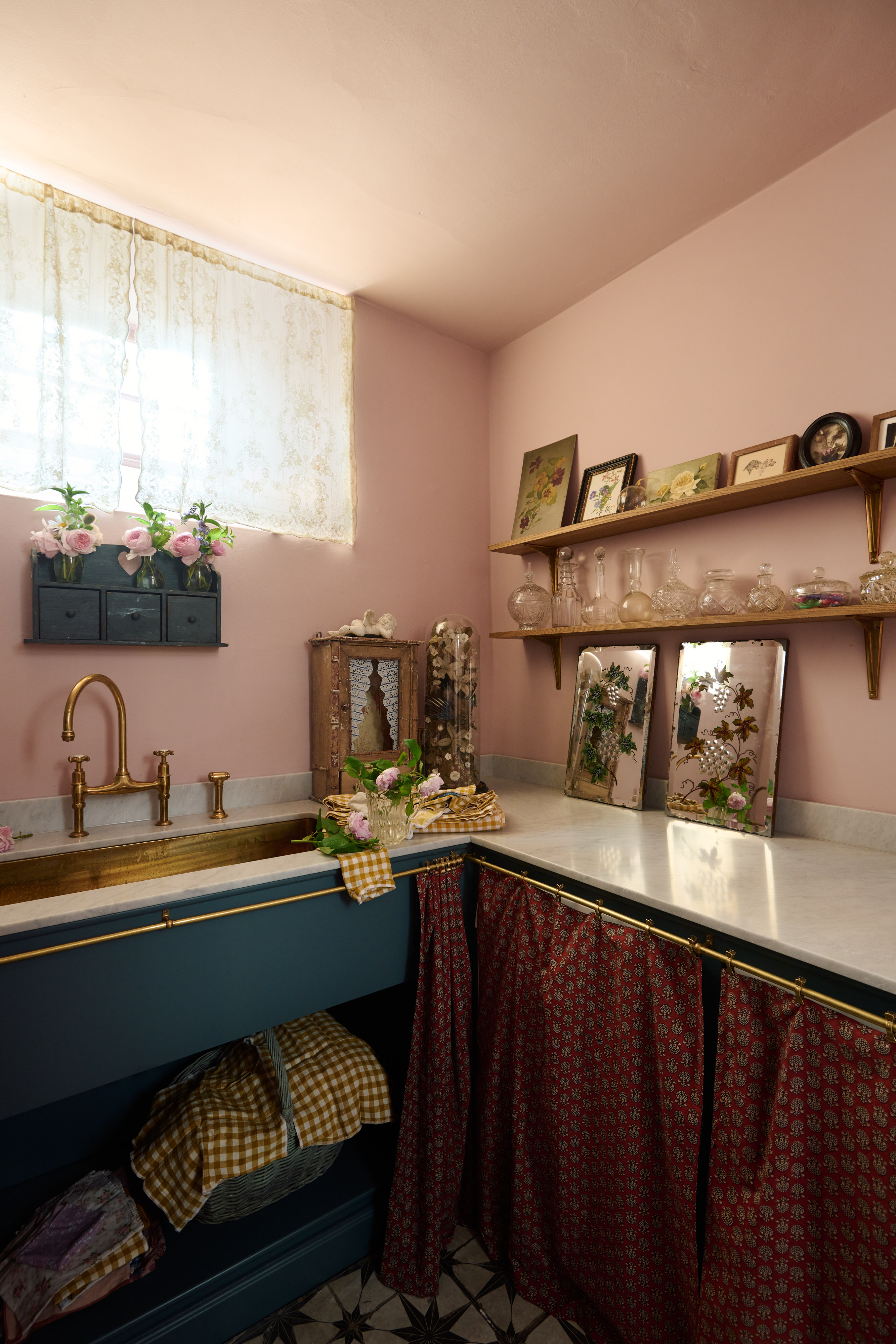 Gallery image 13