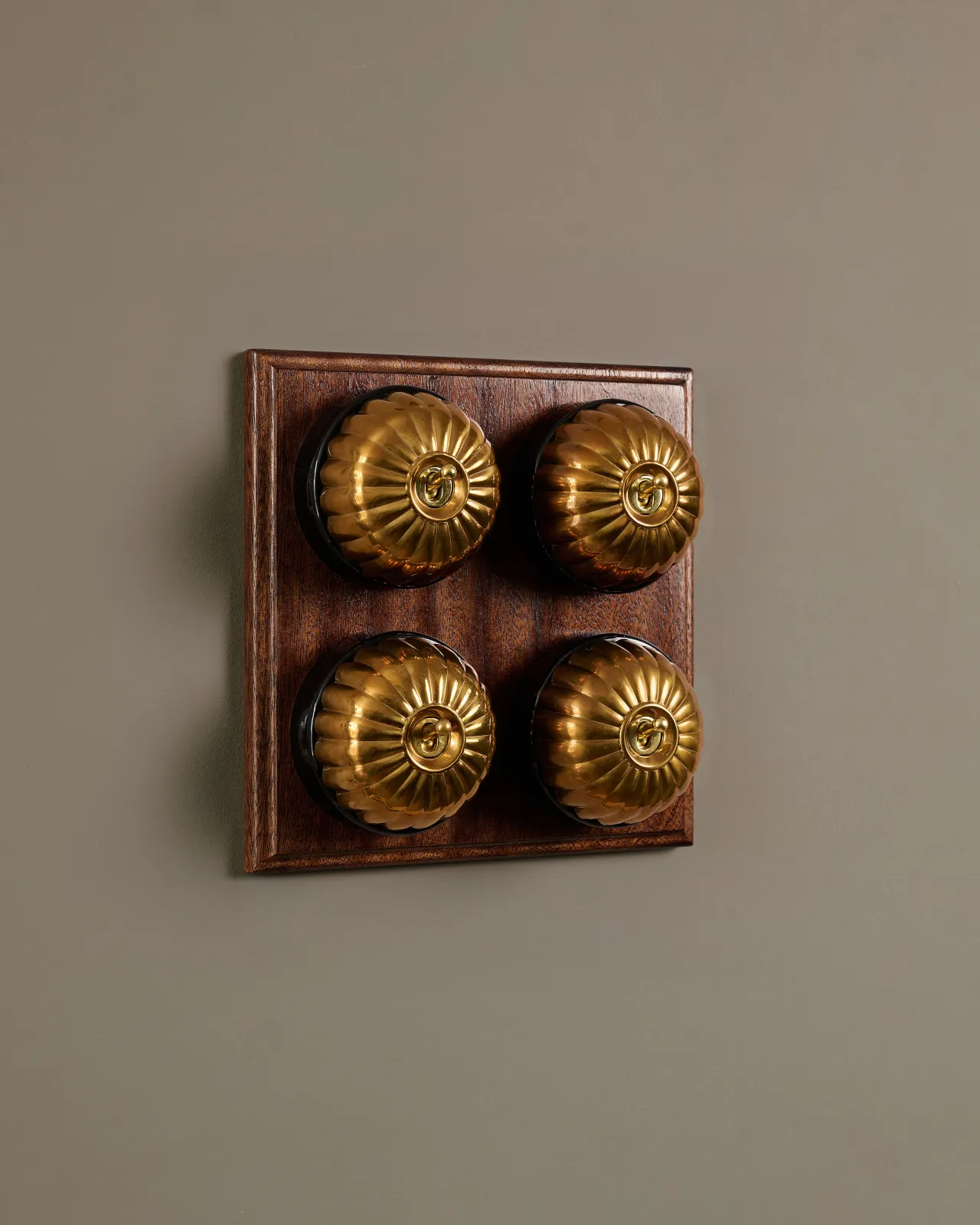 The Jelly Toggle Switch - 4 Gang (Bank) | deVOL Kitchens