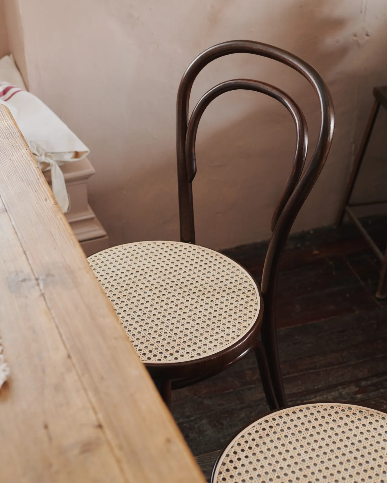 yamane.zzz--- Bentwood chair ③ The Bentwood Café Chair | deVOL Kitchens